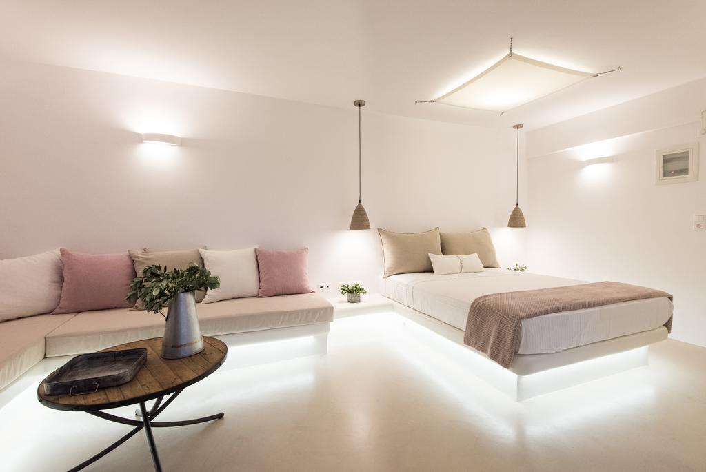 Anna Platanou Suites Света Ирина Парос Екстериор снимка